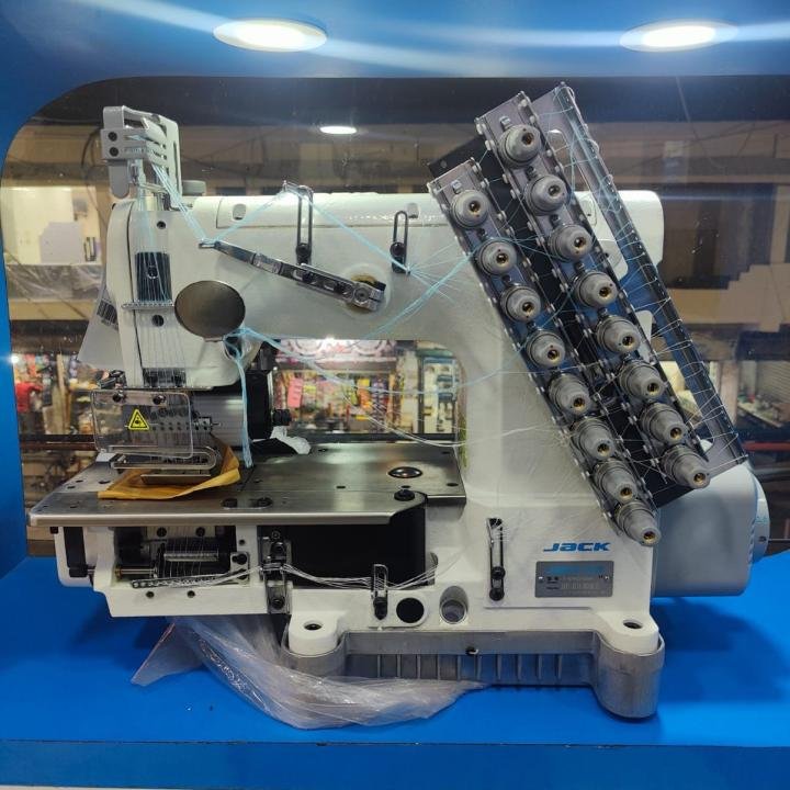 JACK BRAND JK-8009-VCDI-08064P 8 NEEDLE CHAIN STICH INDUSTERIAL SEWING MACHINE D/D WITH COMPELETE SET