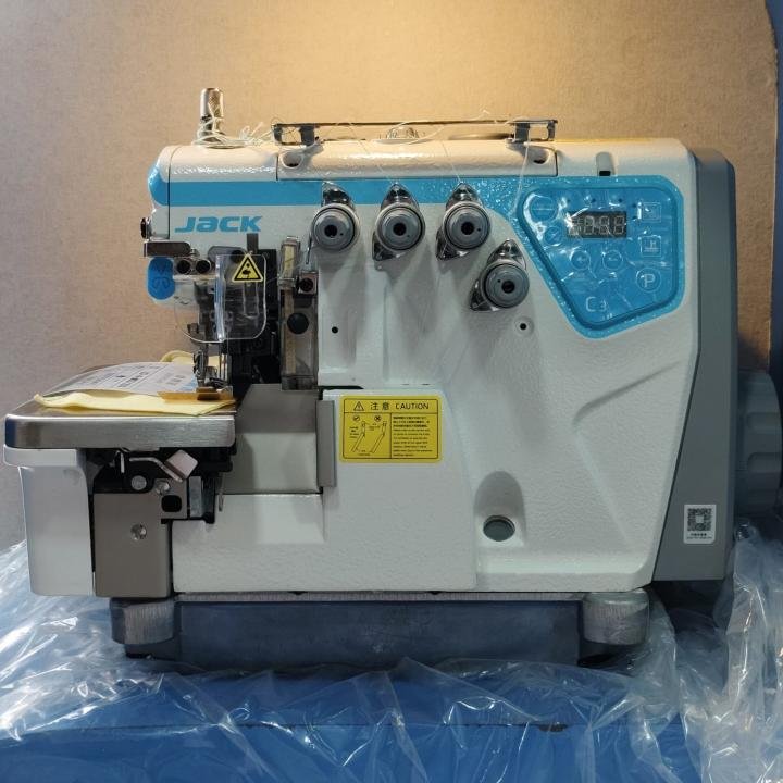 JACK BRAND INDUSTRIAL SEWING MACHINE C3-4 FOUR THREAD POWER SAVING OVERLOCK MACHINE WITH COMPLETE SET WITH AUTO ELETRICE THREAD TRIMMER