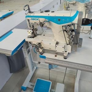 JACK BRAND K5-D-01GB*356 INDUSTRIAL SEWING MACHINE COMPLETE SET POWEWR SAVING CYLINDER BED INTERLOCK SEWING MACHINE