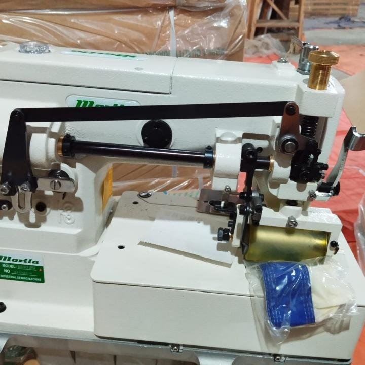 MORILA MR-1406PMD BOOK PATTI INDUSTRIAL SEWING MACHINE WITH COMPELETE SET