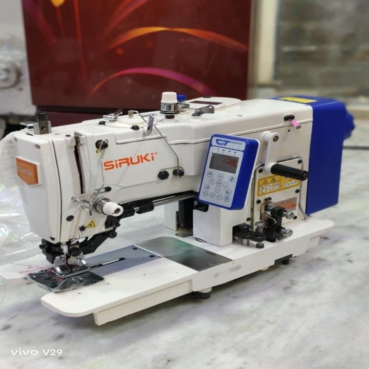 SIRUKI BRAND SR 781 DD BUTTON HOLE INDUSTERIAL SEWING MACHINE WITH COMPELETE SET