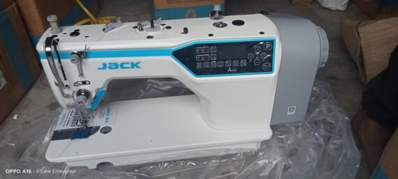 JACK BRAND A4B SINGLE NEEDLE LOCK STITCH FLAT BED INDUSTRIAL SEWING MACHINE WITH COMPLETE SET - Image 3