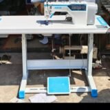 JACK BRAND A4F SINGLE NEEDLE LOCK STITCH INDUSTRIAL SEWING MACHINE WITH COMPLETE SET